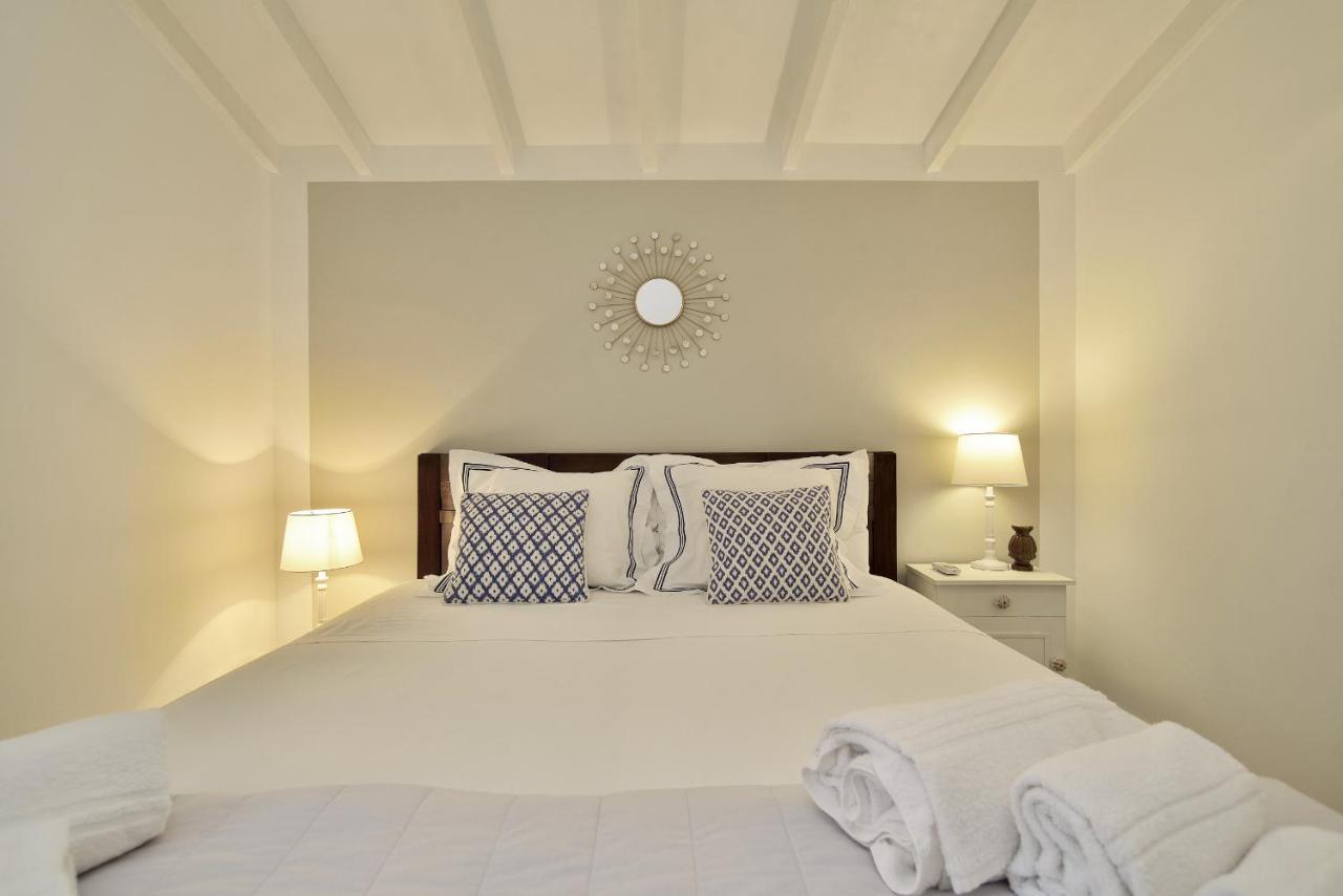 Apartmán Romantic House Porto Ulisse Santa Maria Del Focallo Exteriér fotografie