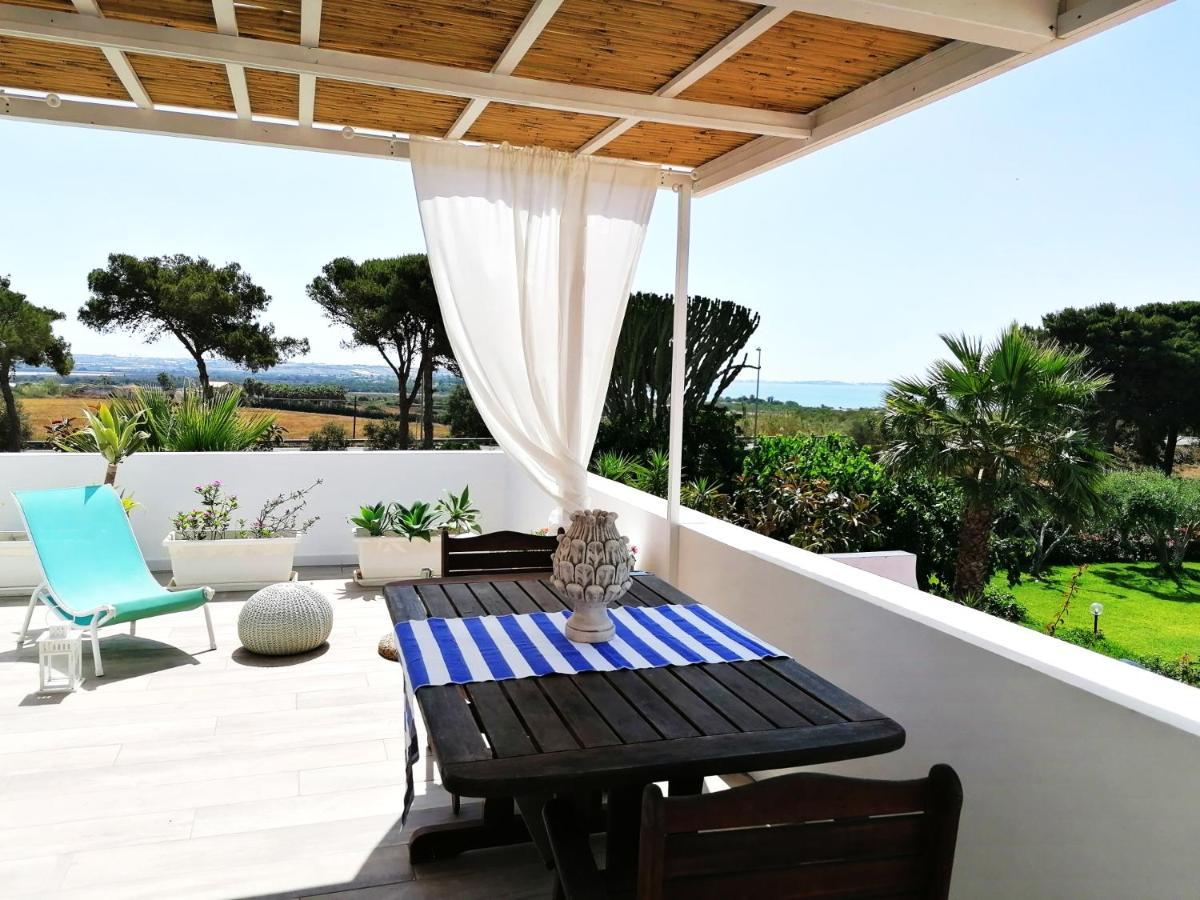 Apartmán Romantic House Porto Ulisse Santa Maria Del Focallo Exteriér fotografie